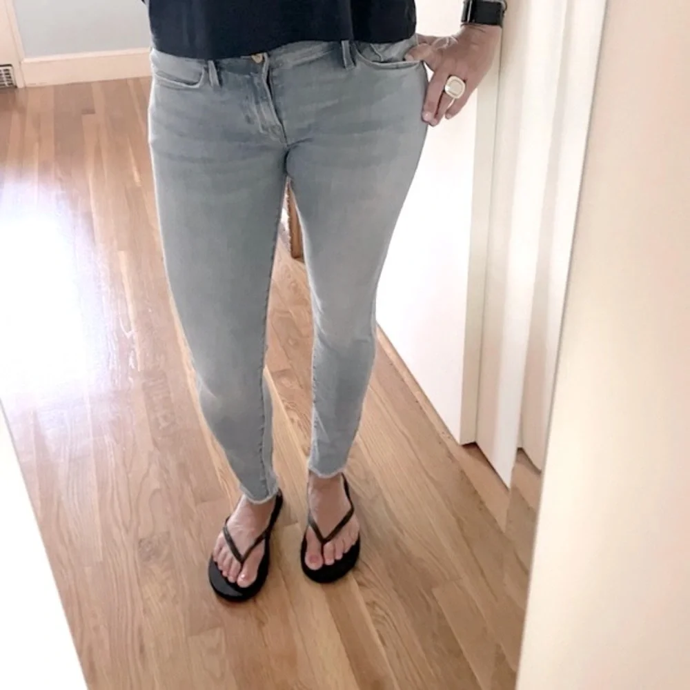 Frame Le Skinny De Jeanne Crop - Picture 6 of 10